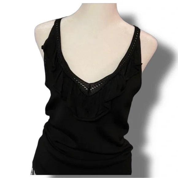 White House Black Market Tank with ruffles. M - Picture 2 of 5